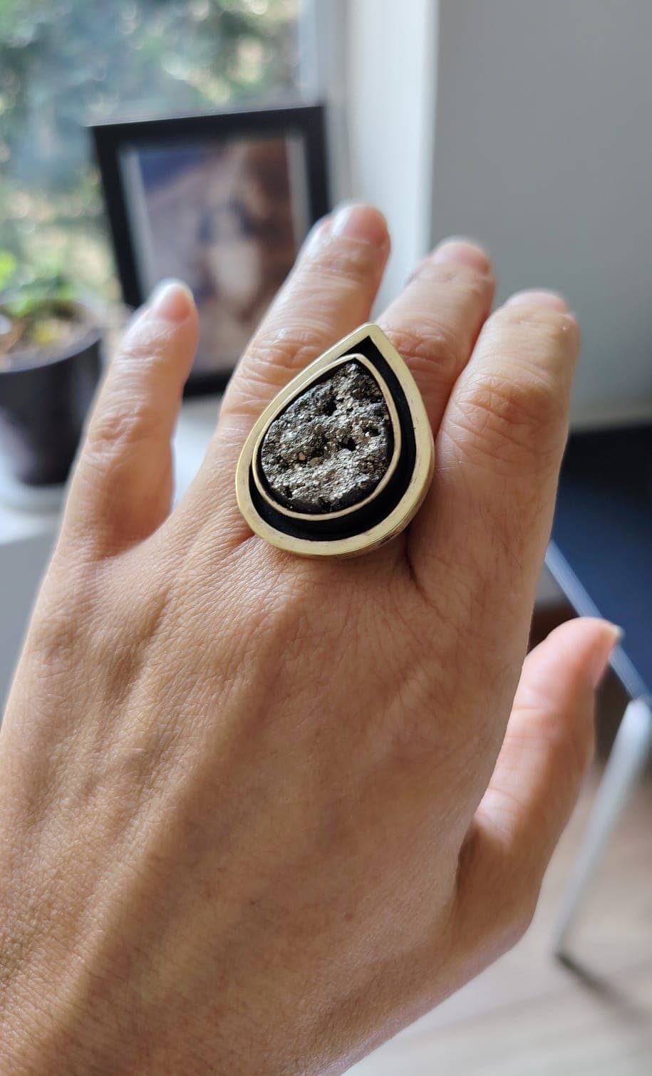 Anillo Pirita Gota vista 3