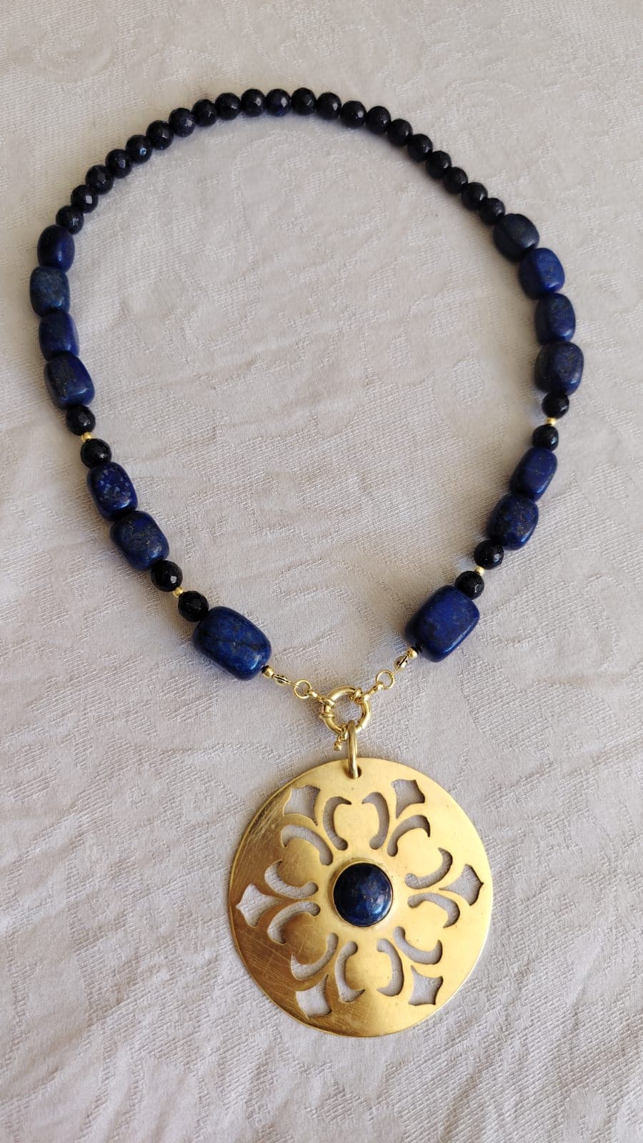 Collar Azul Imperio vista 2