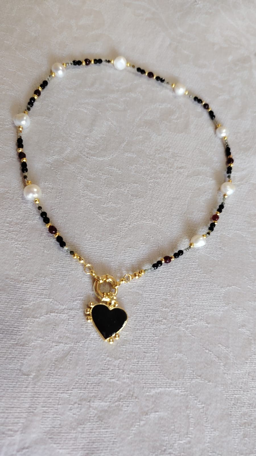 Collar Dama Oscura vista 2