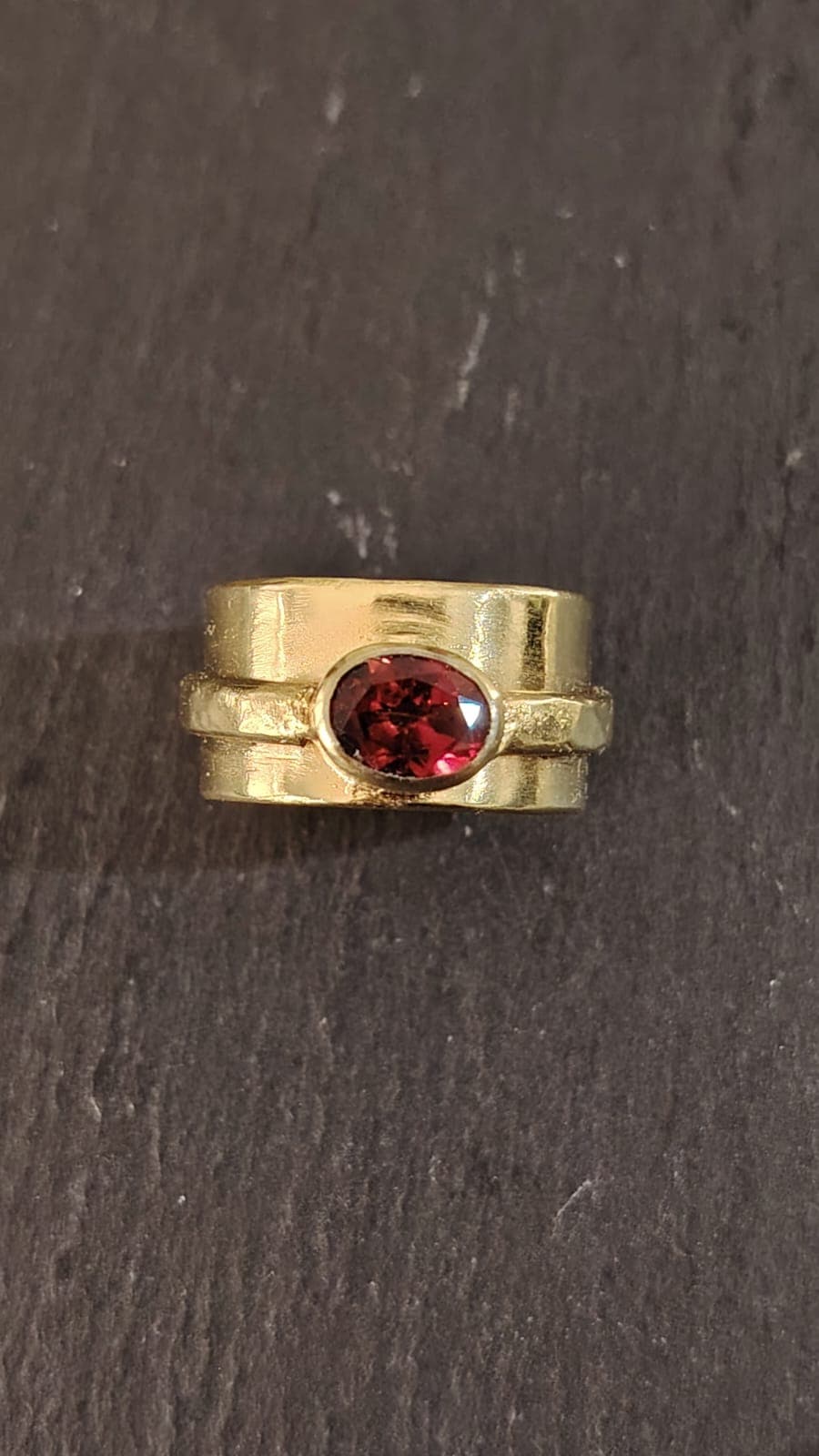 Anillo Granate Enchapado vista 2