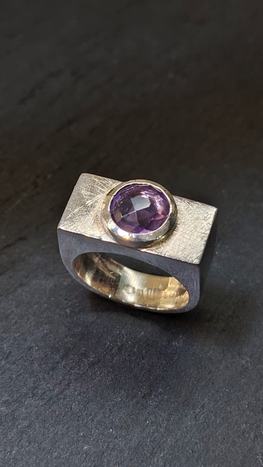 Anillo Prisma Amatista