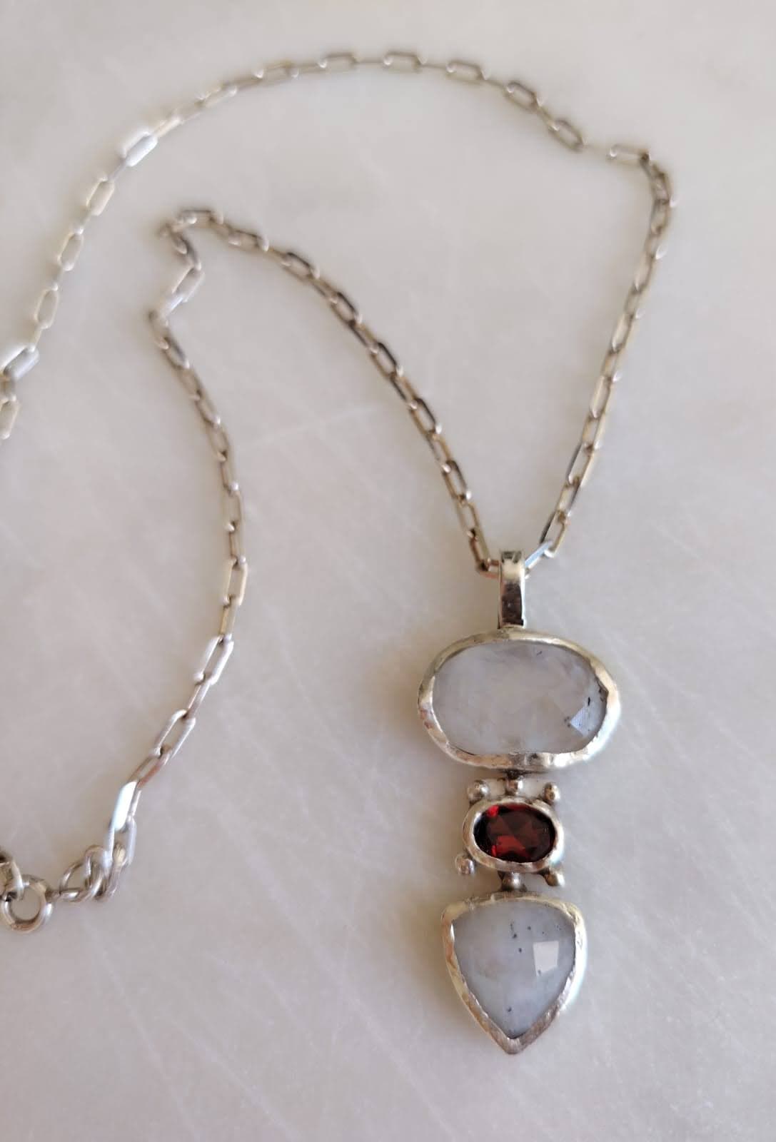 Collar Luz de Agua vista 3